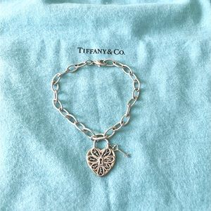 Tiffany & Co Sterling Silver Heart Tag Charm & Key Filigree Link Bracelet 8.75”